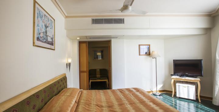 Comfort Inn President Near Ahmedabad Junction Station Eksteriør billede