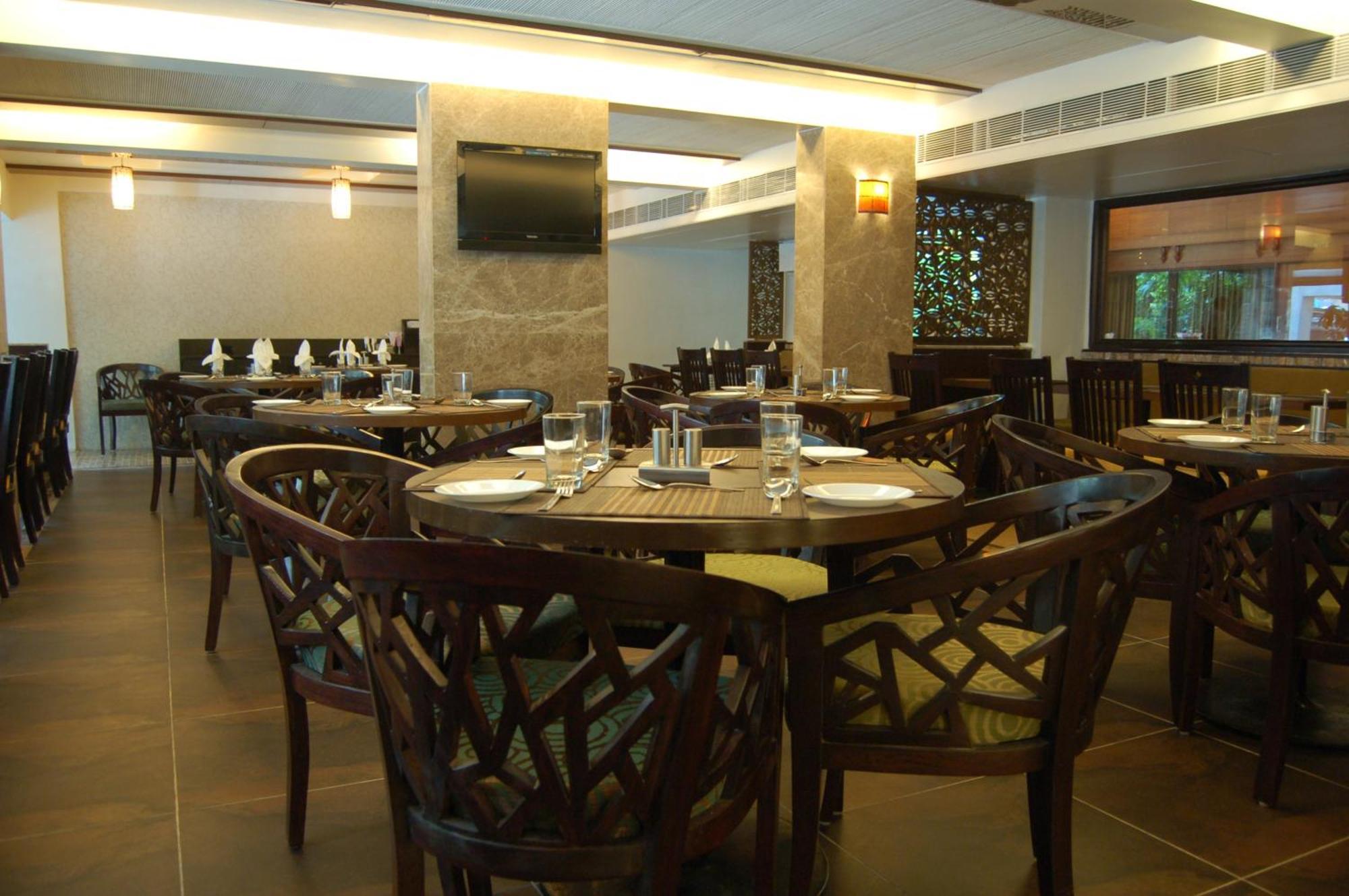 Comfort Inn President Near Ahmedabad Junction Station Eksteriør billede