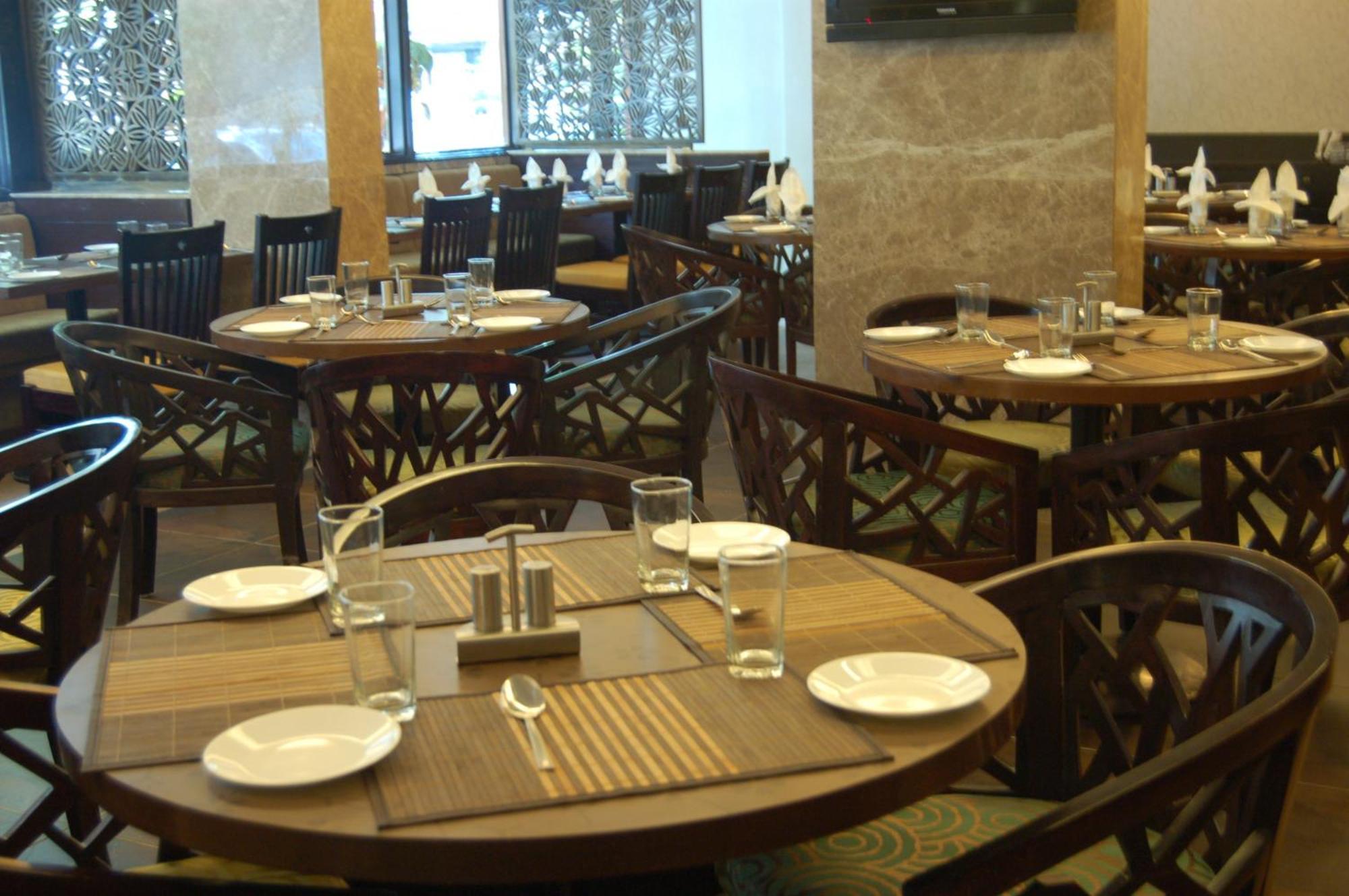 Comfort Inn President Near Ahmedabad Junction Station Eksteriør billede